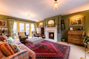 Sitting Room- click for photo gallery